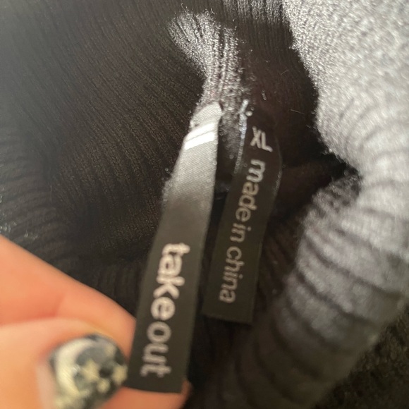 Turtleneck sweater - Picture 2 of 2